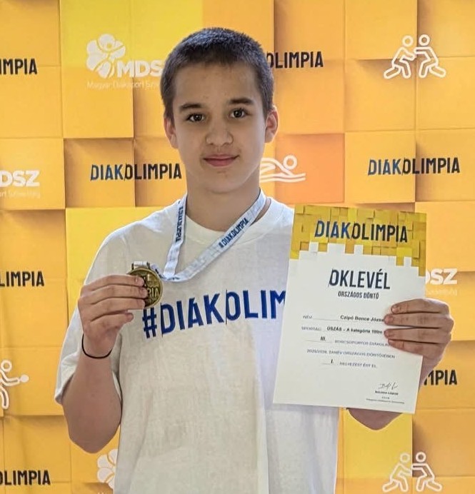 Úszás Diákolimpia Czipó Bence bajnok